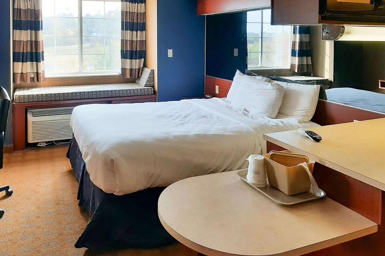Starkville Inn & Suites 外观 照片