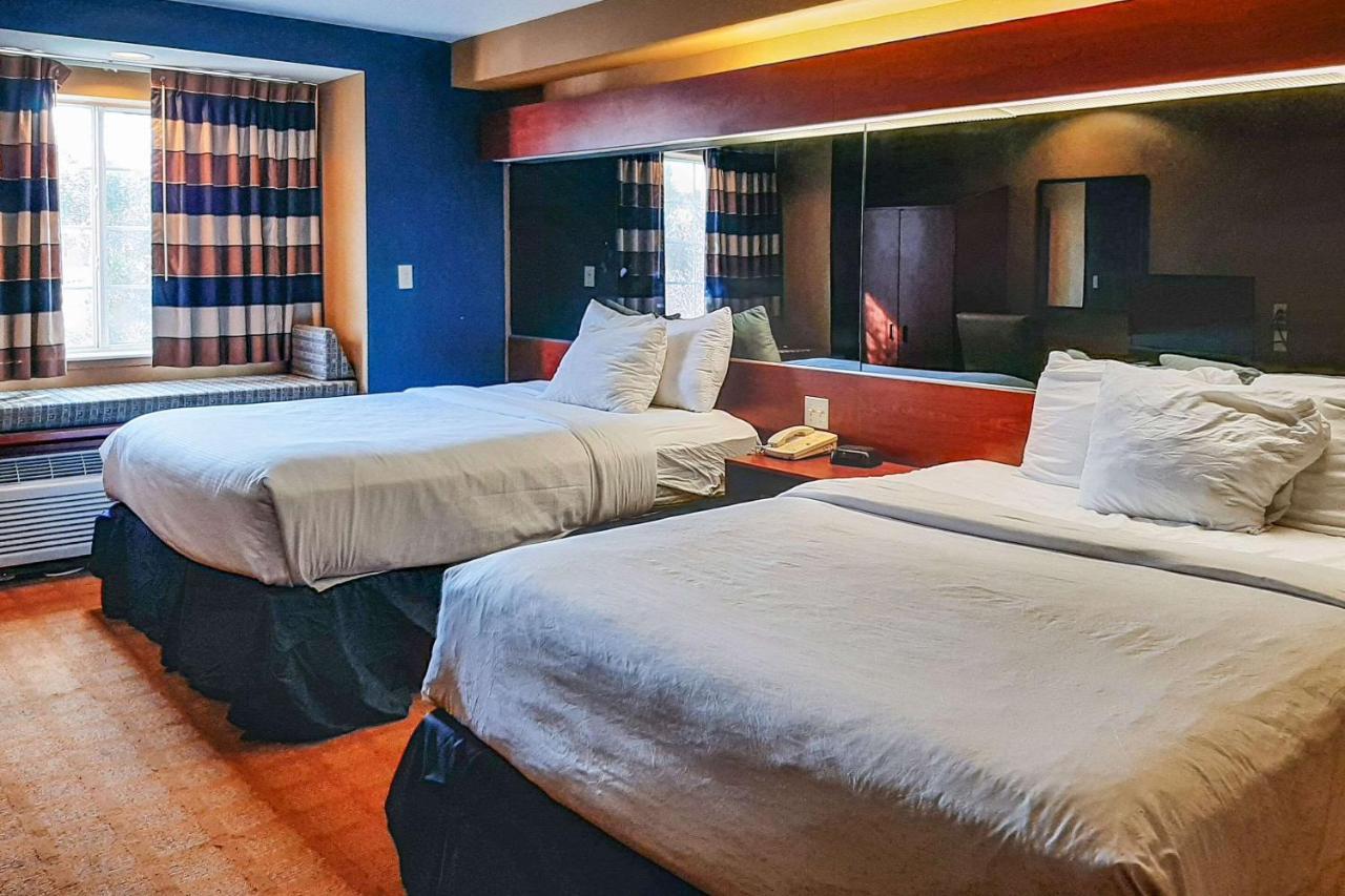 Starkville Inn & Suites 外观 照片